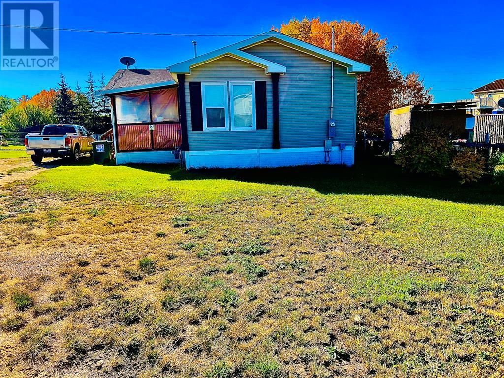 Main Photo: 2727 Jackson st in Wabasca: House for sale : MLS®# A2043322
