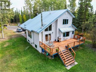 Photo 2: 15205 HUBERT ROAD in Prince George: House for sale : MLS®# R2838108