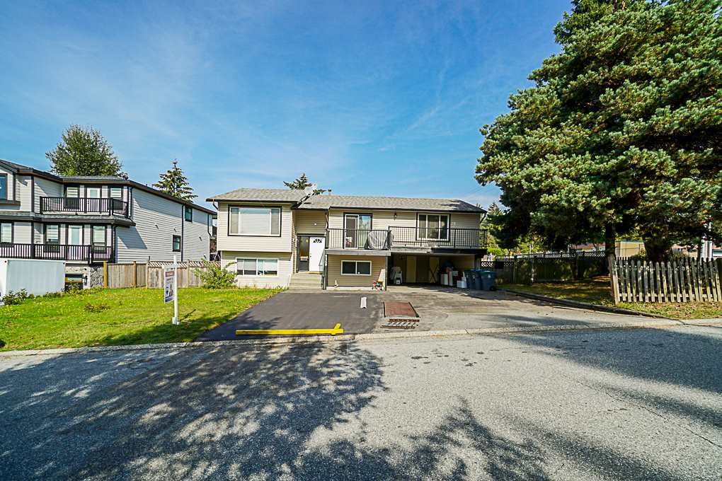 Main Photo: 9349 140 Street in Surrey: Bear Creek Green Timbers House for sale : MLS®# R2331581
