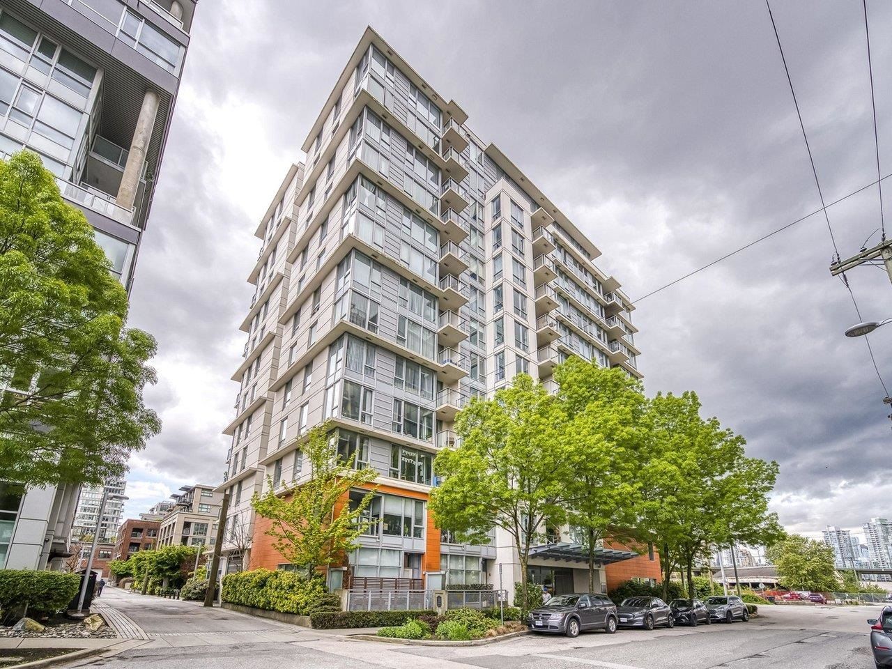 Main Photo: 207 1833 CROWE STREET in Vancouver: False Creek Condo for sale (Vancouver West)  : MLS®# R2739717