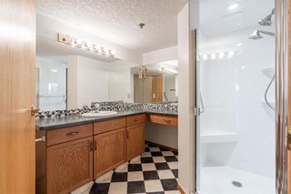 Photo 17: 214 7239 SIERRA MORENA Boulevard SW in Calgary: Signal Hill Apartment for sale : MLS®# C4282554