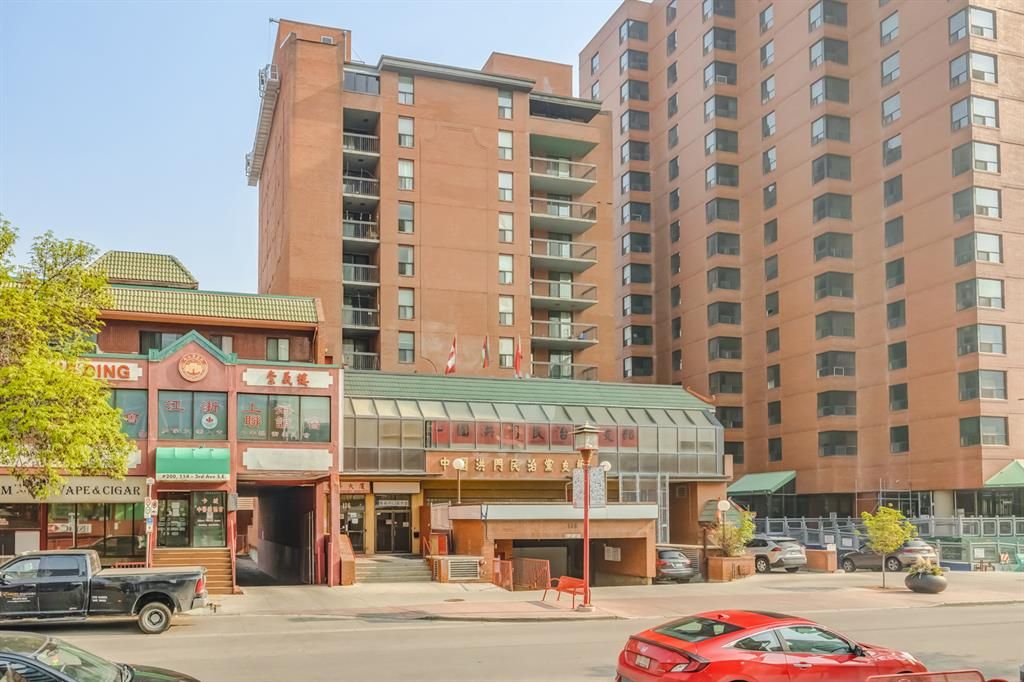 Main Photo: 805 116 3 Avenue SE in Calgary: Chinatown Apartment for sale : MLS®# A2047737