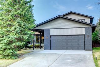 Photo 1: 143 Edgehill Place in Calgary: Edgemont Detached for sale : MLS®# A1253229