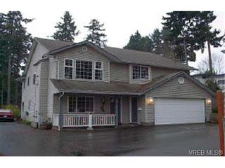 Photo 1: 2171 Stellys Cross Rd in SAANICHTON: CS Keating House for sale (Central Saanich)  : MLS®# 300171