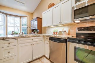 Photo 11: 30 9012 WALNUT GROVE Drive in Langley: Walnut Grove Townhouse for sale in "Queen Anne Green" : MLS®# R2650144