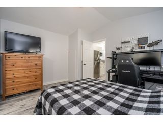 Photo 18: 186 7790 KING GEORGE Boulevard in Surrey: East Newton Manufactured Home for sale in "Crispen Bays" : MLS®# R2560382
