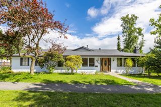 Main Photo: 15415 POPLAR Drive in Surrey: King George Corridor House for sale (South Surrey White Rock)  : MLS®# R2888731