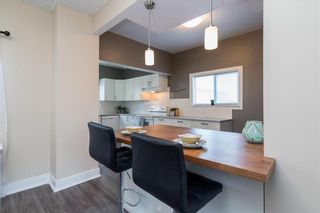 Photo 5: 530 Stiles Street in Winnipeg: Wolseley Residential for sale (5B)  : MLS®# 202223776