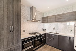 Photo 10: 1006 738 1 Avenue SW in Calgary: Eau Claire Apartment for sale : MLS®# A2017938