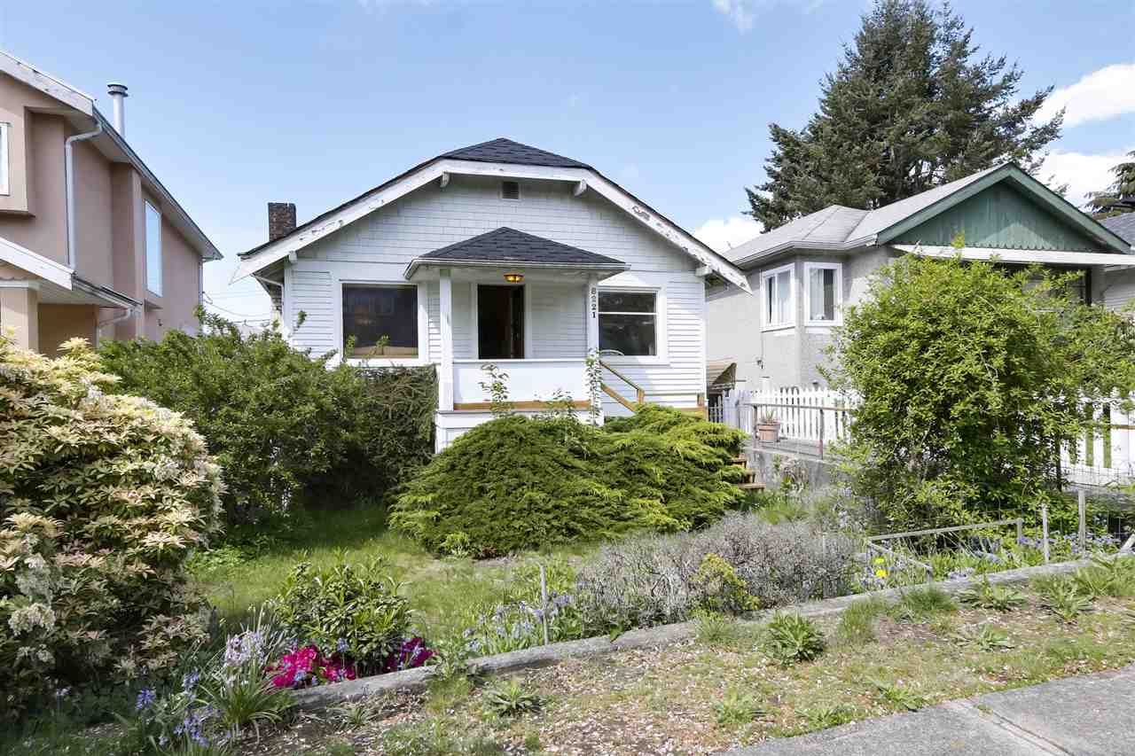 Main Photo: 8221 CARTIER Street in Vancouver: Marpole House for sale in "Marpole Village" (Vancouver West)  : MLS®# R2454201