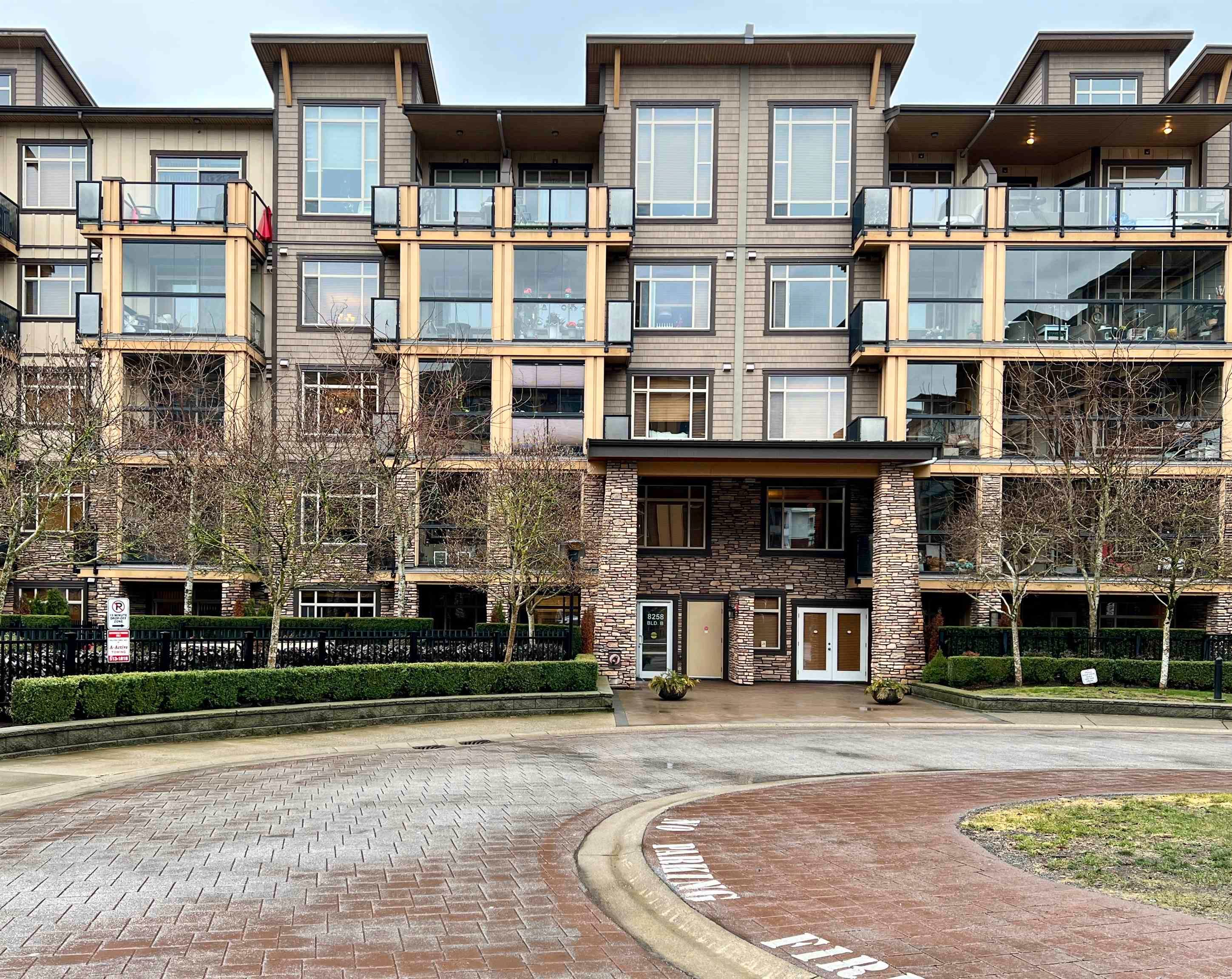Main Photo: 160 8258 207A Street in Langley: Willoughby Heights Condo for sale in "Yorkson Creek" : MLS®# R2846759