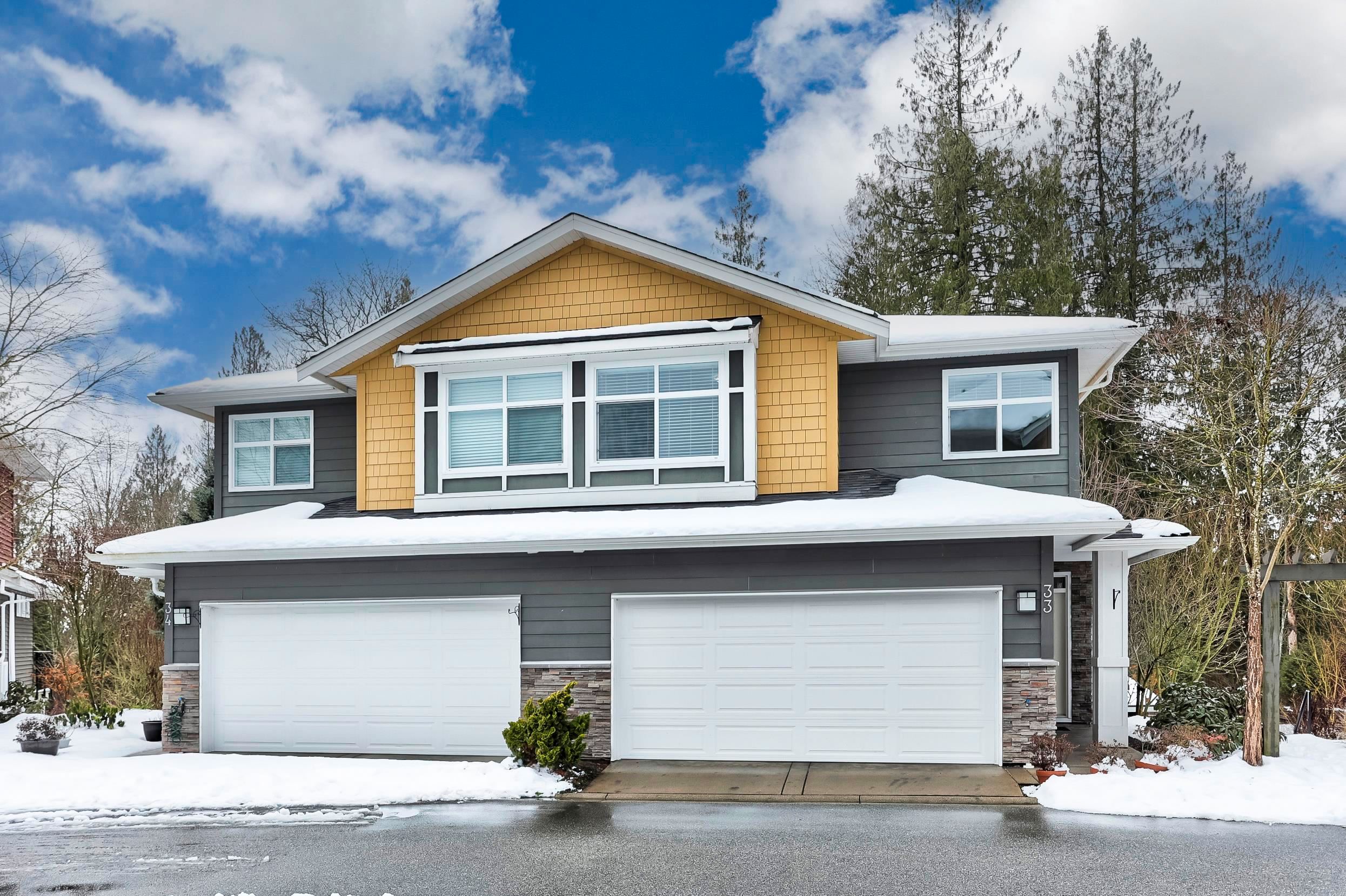 Main Photo: 33 11461 236TH Street in Maple Ridge: Cottonwood MR Townhouse for sale in "TWO BIRDS" : MLS®# R2843770