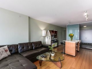 Photo 6: 509 718 MAIN Street in Vancouver: Mount Pleasant VE Condo for sale in "GINGER" (Vancouver East)  : MLS®# R2185070