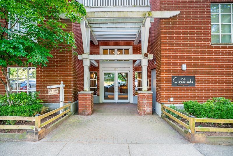 FEATURED LISTING: 107 - 137 1ST Street East North Vancouver