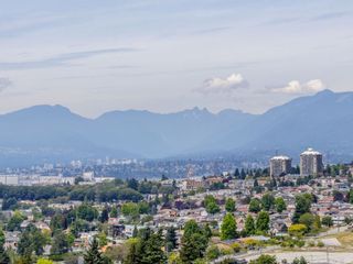 Photo 17: 2907 4189 Halifax St in Burnaby: Brentwood Park Condo for sale (Burnaby North)  : MLS®# R2402070