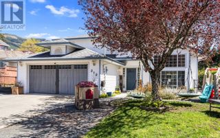 Photo 1: 212 Cowichan Ave E in Lake Cowichan: House for sale : MLS®# 961290
