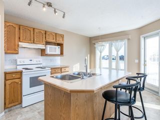 Photo 5: 1120 HIGH GLEN Place NW: High River Semi Detached for sale : MLS®# A1063184