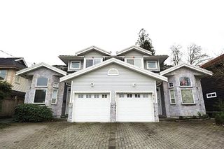 Photo 1: 5568 IRVING STREET in Burnaby: Forest Glen BS 1/2 Duplex for sale (Burnaby South)  : MLS®# R2032600