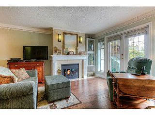 Photo 6: 106 74 MINER Street in New Westminster: Fraserview NW Condo for sale : MLS®# V1121368