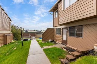 Photo 3: 11 4940 39 Ave SW in Calgary: Glenbrook Row/Townhouse for sale : MLS®# A1230273