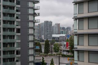 Photo 15: 701 111 E 1ST AVENUE in Vancouver: Mount Pleasant VE Condo for sale (Vancouver East)  : MLS®# R2474344