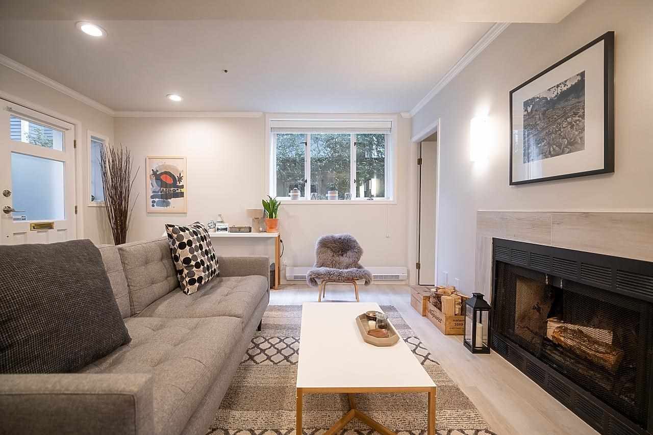 Main Photo: 1942 W 15TH Avenue in Vancouver: Kitsilano Townhouse for sale (Vancouver West)  : MLS®# R2575592