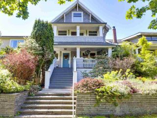 Photo 1: 4424 W 8TH Avenue in Vancouver: Point Grey House for sale in "POINT GREY" (Vancouver West)  : MLS®# R2582860