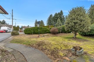 Photo 4: 33490 KIRK Avenue in Abbotsford: Poplar House for sale : MLS®# R2853512