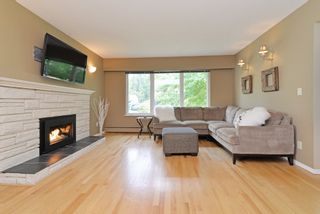 Photo 2: 3663 MCEWEN Avenue in North Vancouver: Lynn Valley House for sale : MLS®# R2108495