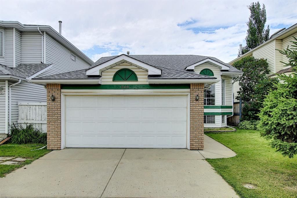 Main Photo: 260 APPLEWOOD Drive SE in Calgary: Applewood Park Detached for sale : MLS®# A1016719