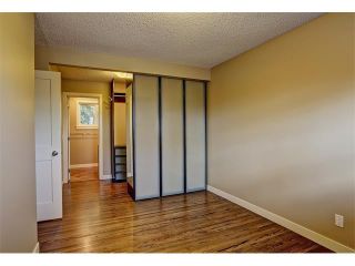 Photo 17: 4704 5 Avenue SW in Calgary: Wildwood House for sale : MLS®# C4015444