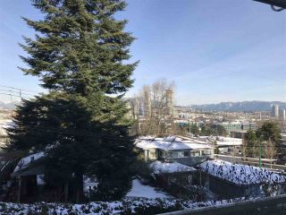 Photo 8: 301 4181 NORFOLK STREET in Burnaby: Central BN Condo for sale (Burnaby North)  : MLS®# R2128761