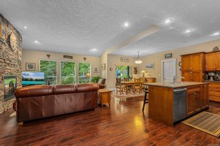 Photo 10: 11 Mitchell Rd in Courtenay: CV Courtenay City House for sale (Comox Valley)  : MLS®# 903683