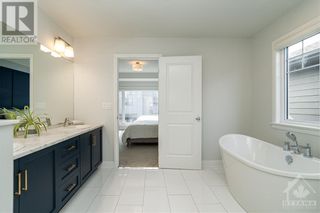 Photo 10: 322 LYSANDER PLACE in Ottawa: House for sale : MLS®# 1383621