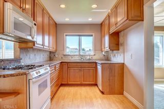Photo 4: 11302 Edderton Avenue in Whittier: Residential for sale (670 - Whittier)  : MLS®# PW20177310