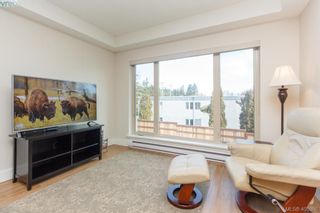 Photo 8: 207 7161 West Saanich Rd in BRENTWOOD BAY: CS Brentwood Bay Condo for sale (Central Saanich)  : MLS®# 806874