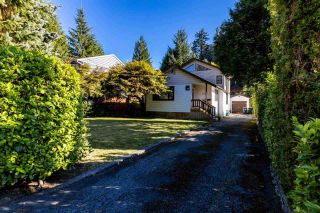 Photo 3: 4565 COVE CLIFF Road in North Vancouver: Deep Cove House for sale : MLS®# R2500634