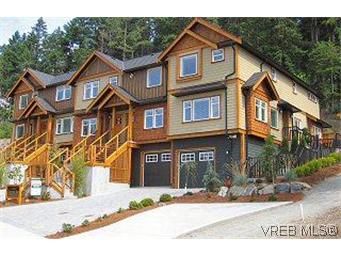 Main Photo: 100 644 Granrose Terr in VICTORIA: Co Latoria Row/Townhouse for sale (Colwood)  : MLS®# 590940
