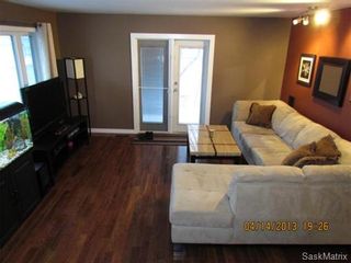 Photo 8: 1174 ELLIOTT Street in Regina: Eastview Single Family Dwelling for sale (Regina Area 03)  : MLS®# 458949