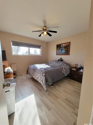 Photo 17: 572 3rd Avenue East in Unity: Residential for sale : MLS®# SK889727