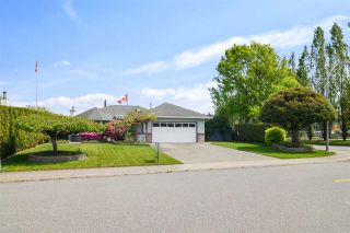 Photo 2: 3328 196A Street in Langley: Brookswood Langley House for sale : MLS®# R2579516