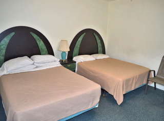 Photo 25: 14 room Motel for sale Vancouver island BC: Commercial for sale : MLS®# 878868