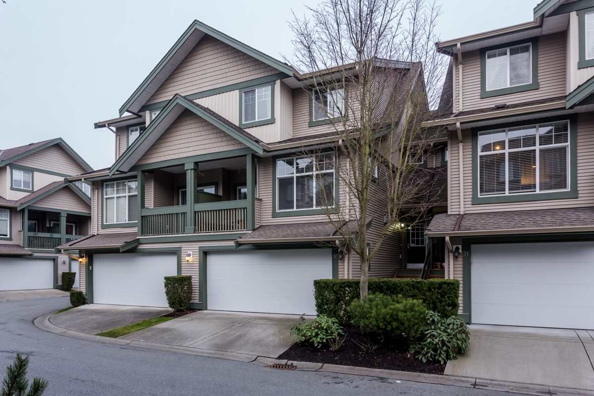 Main Photo: 30 6050 166 Street in Surrey: Cloverdale BC Townhouse for sale in "Westfield" (Cloverdale)  : MLS®# R2244806