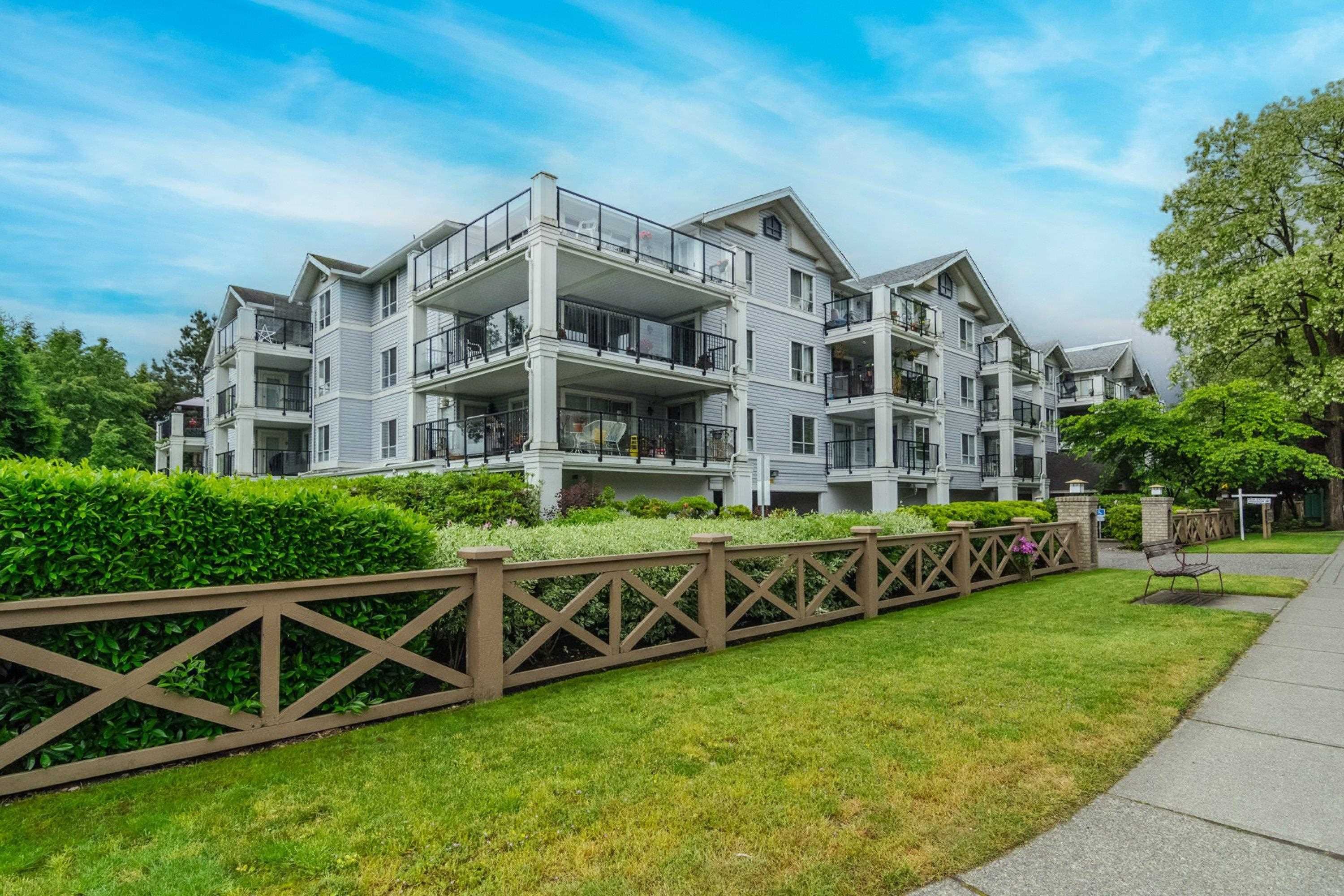Main Photo: 210 20976 56 Avenue in Langley: Langley City Condo for sale in "RIVERWALK" : MLS®# R2828925
