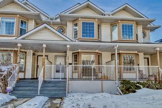 Main Photo: 90 Martin Crossing Court NE in Calgary: Martindale Row/Townhouse for sale : MLS®# A2019542