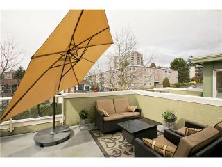 Photo 17: 520 ST GEORGES Avenue in North Vancouver: Lower Lonsdale Townhouse for sale in "STREAMLINE PLACE" : MLS®# V1067178