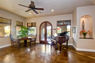 Photo 9: SCRIPPS RANCH House for sale : 5 bedrooms : 12318 Rue Fountainbleau in SAN DIEGO