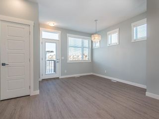Photo 12: 166 SKYVIEW Circle NE in Calgary: Skyview Ranch Row/Townhouse for sale : MLS®# C4277691