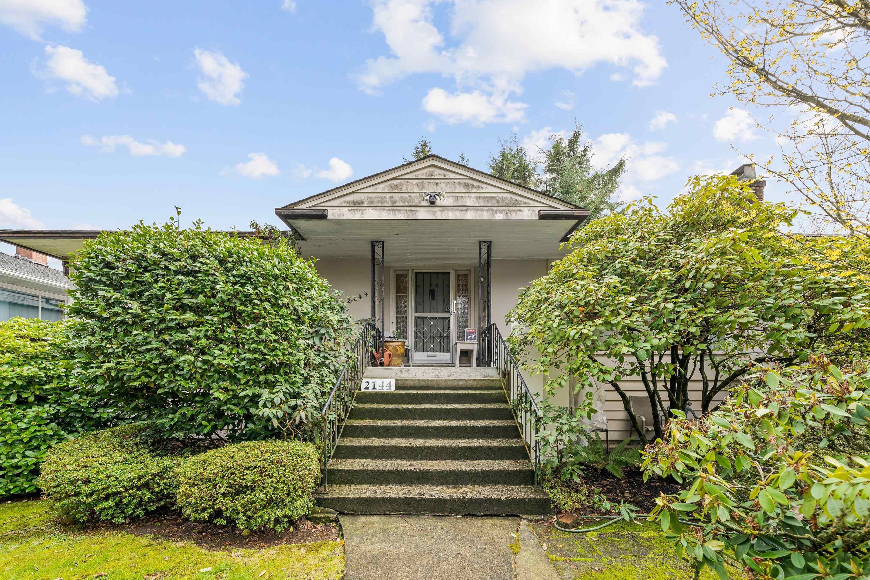 Main Photo: 2144 W 53RD Avenue in Vancouver: S.W. Marine House for sale (Vancouver West)  : MLS®# R2754452