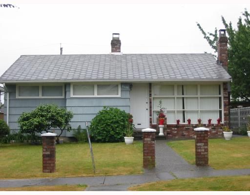 Main Photo: 2430 BONNYVALE Avenue in Vancouver: Fraserview VE House for sale in "Fraserview" (Vancouver East)  : MLS®# V776075
